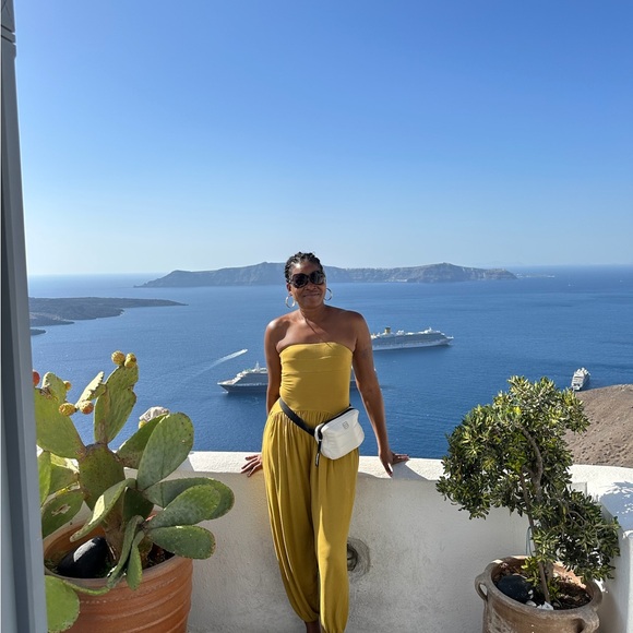 Meet your Posher, Margeaux - Picture 4 of 7